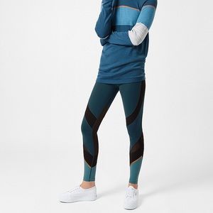 Blue and gold mesh sweaty Betty running tights exercise leggings altheticwear